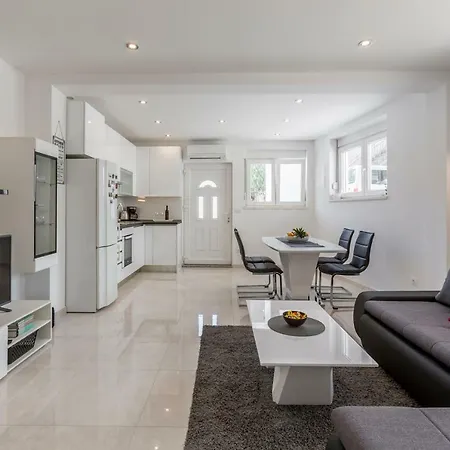 Apartments Amore 아파트 스플리트