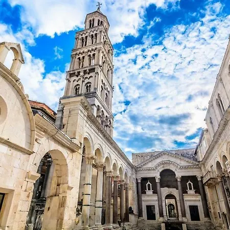 Apartments Amore * Split