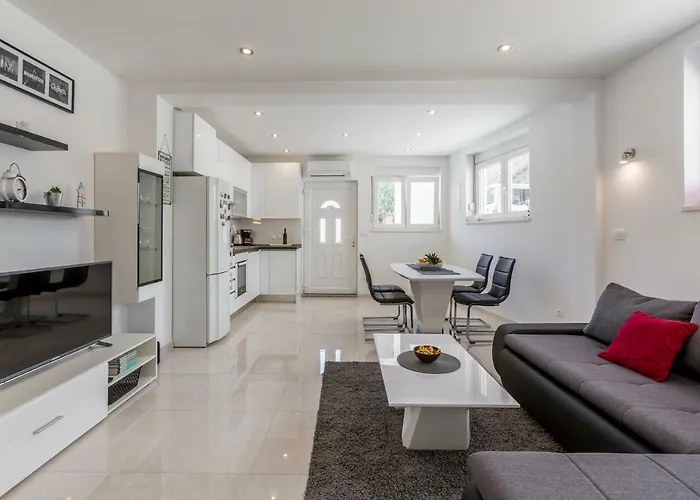 Apartments Amore Апартаменты Сплит