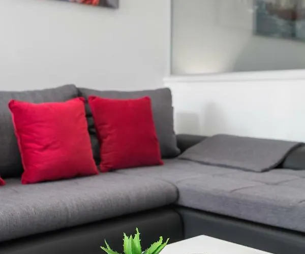 Апартаменты Apartments Amore