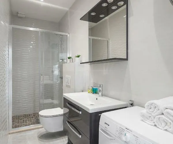 Apartments Amore Апартаменты Сплит